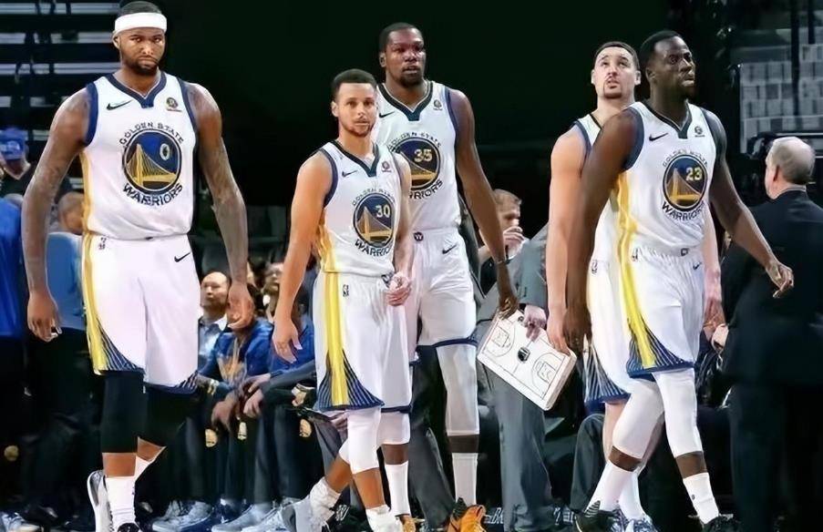 球星抱团真是NBA的毒药吗？