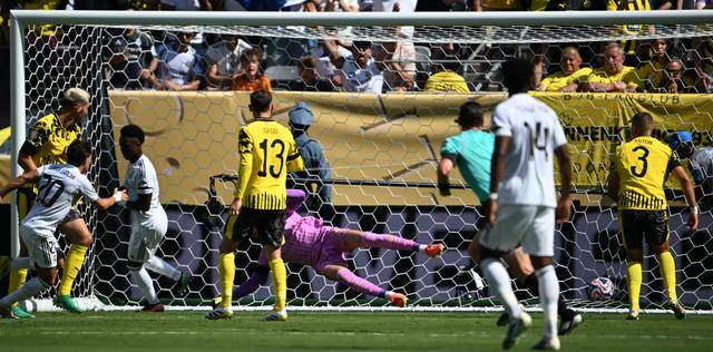 世俱杯｜皇家马德里晋级四强