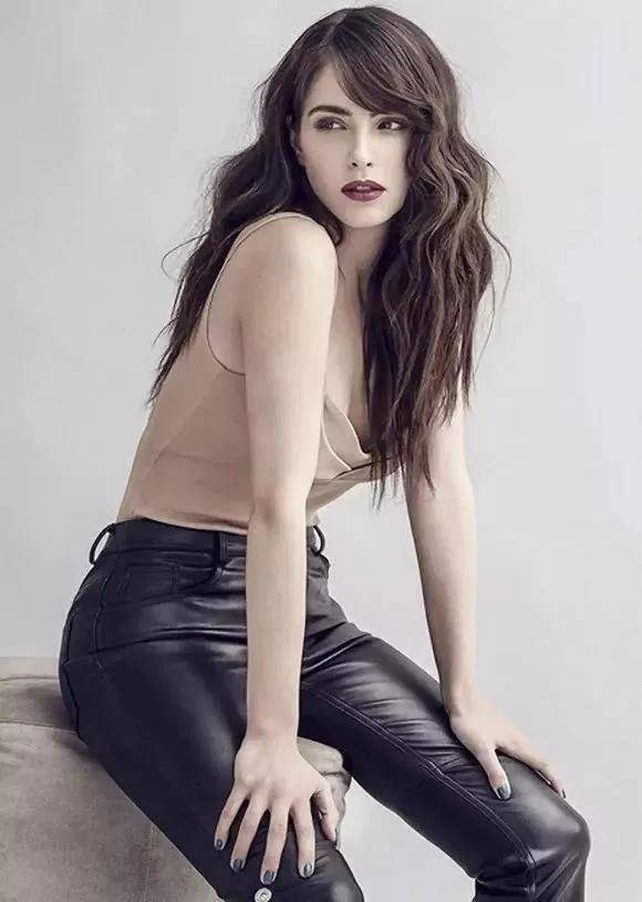 世界杯期间，谁是身材最火辣的球星太太？揭秘！