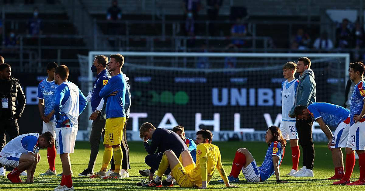 帕德博恩连续失利，荷尔斯泰因基尔友谊赛客场表现出色