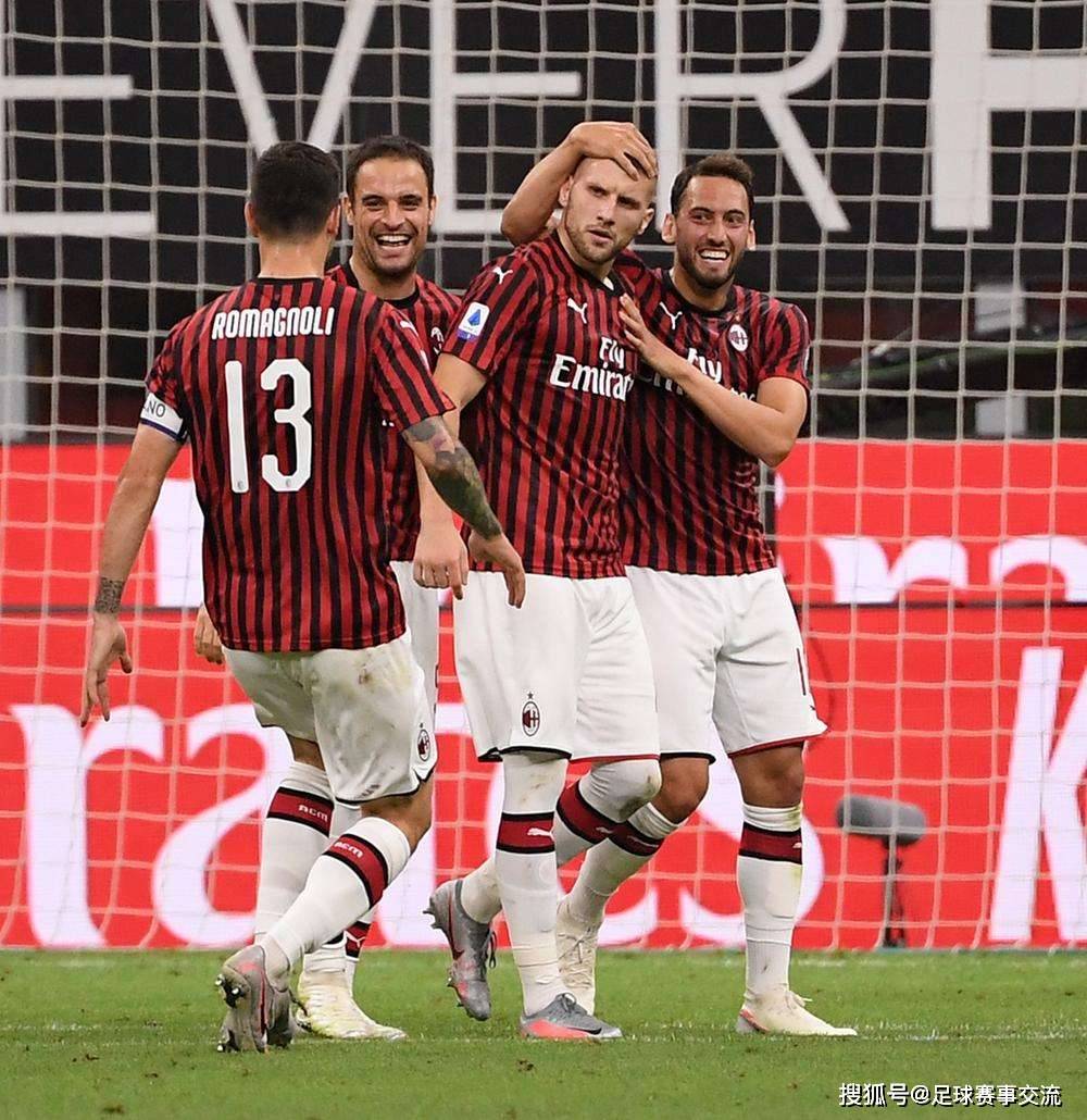 今日足球：AC米兰vs克雷莫纳、莱万特vs巴塞罗那