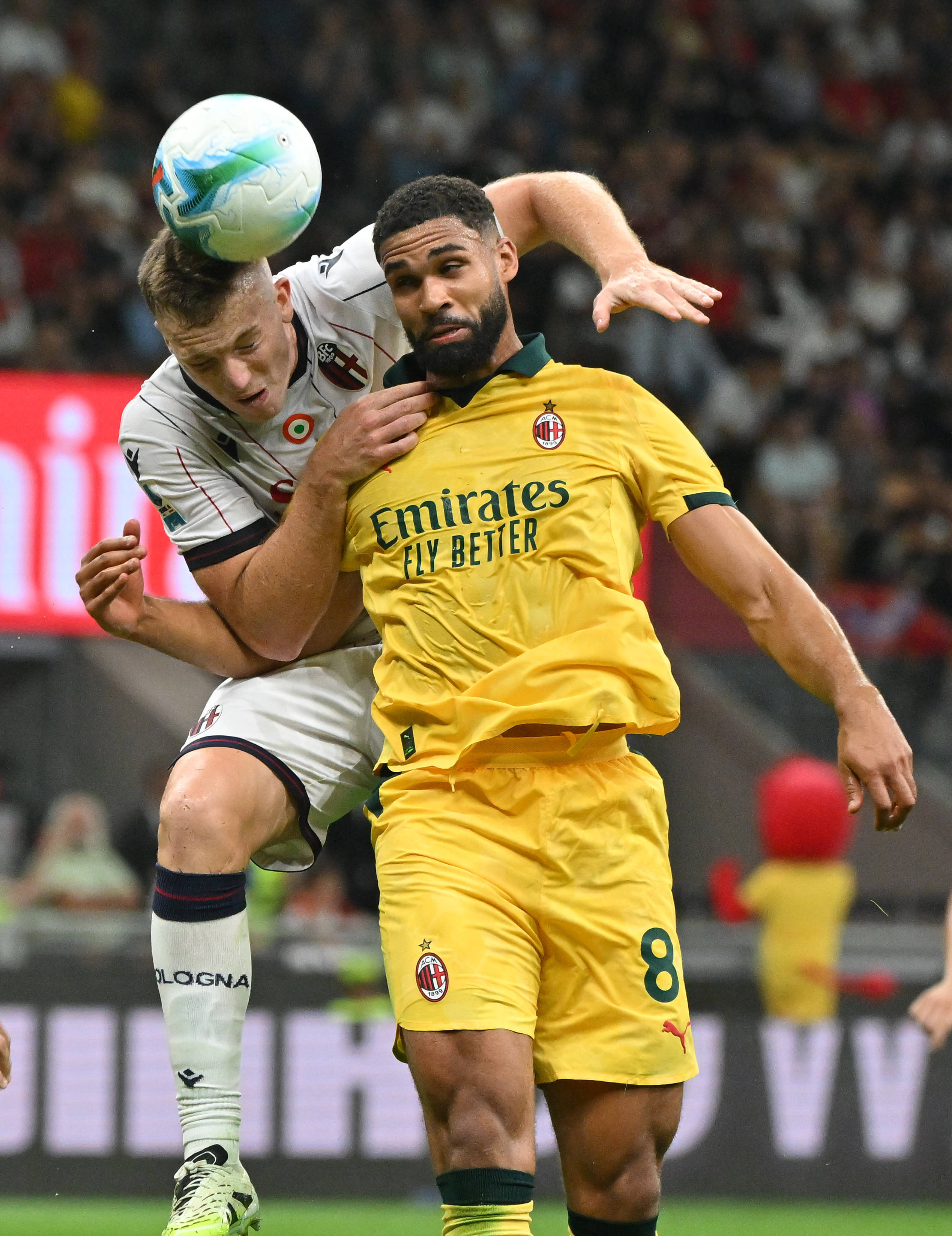 (体育)足球——意甲:AC米兰胜博洛尼亚